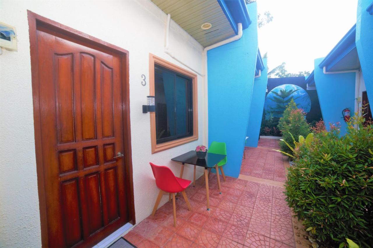 Blue Moon Inn Dauis Exterior foto